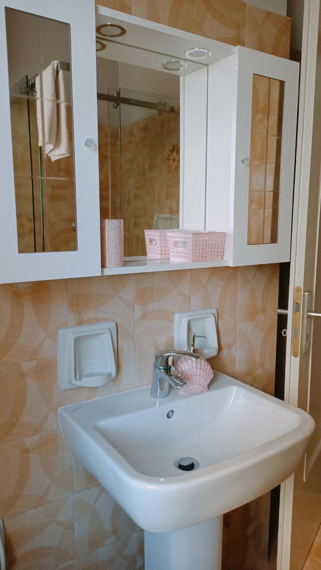 Residence Pool 佩斯基耶拉德加达 外观 照片